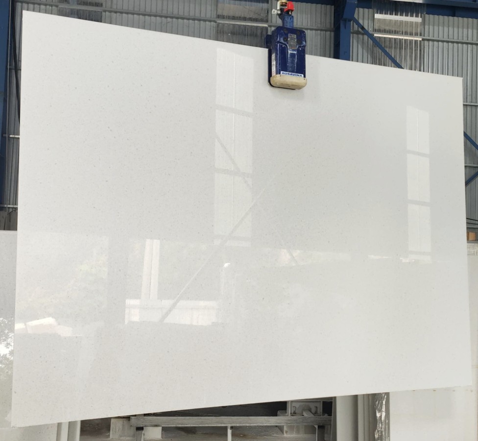 CLASSIC WHITE marble