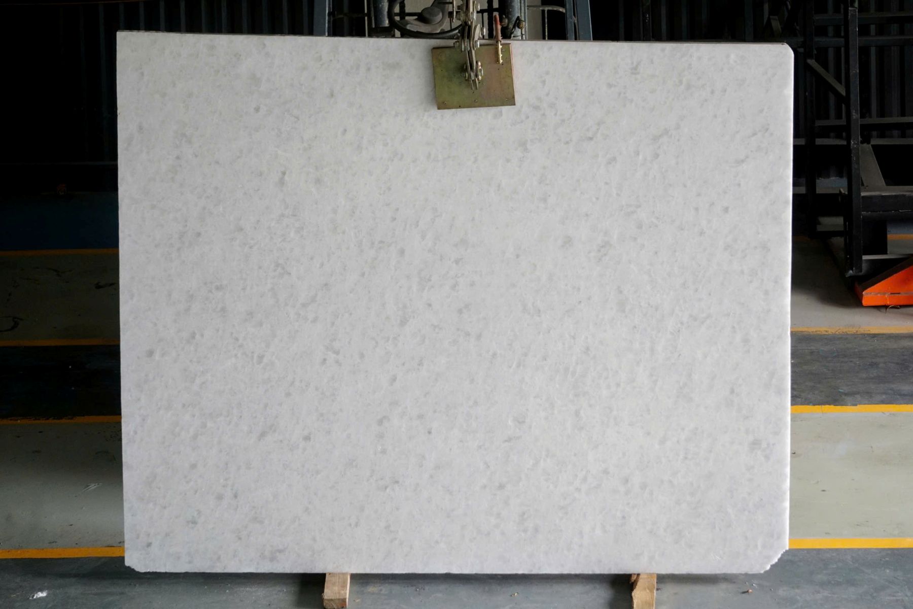 OPAL WHITE marble